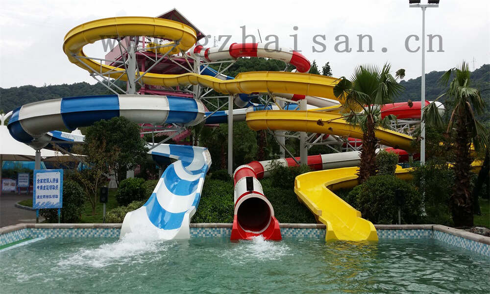 儿童水上游乐设施中心:欢乐水世界